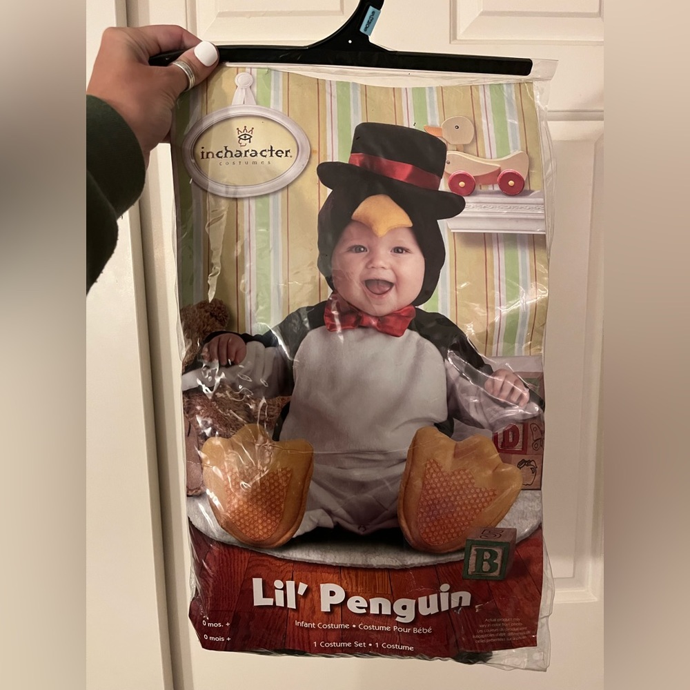 6-12 months Penguin Costume